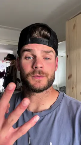 3 things I think are weird about living in the Netherlands as an American 🇳🇱 #fy #fyp #foryou #foryoupage #dunglish #american #fypage #dutch #thebennetts #tiktok 