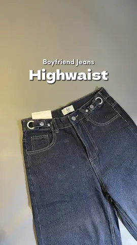 Masuk ke celana jeans favorite😍🫶🏻 @F·MIGA emang sebagusss ituu💘🫧 #HighwaistJeans #BaggyJeans #boyfriendjeans #celanajeans #rekomendasijeans #loosejeans #ramadanekstraseru #lebaranekstrasale #racuntiktok 