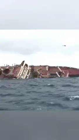 #ocean#sea#accident#sink#fyp#fypシ #viralvideo @Nature  @Nature  @Nature 