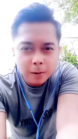 pulang sebentar bisa? aku berantakan banget setelah kamu pergi..