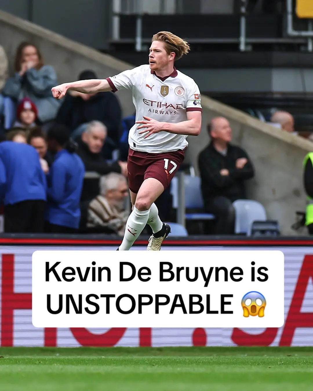 Kevin De Bruyne is a special talent ⭐️ 3️⃣0️⃣0️⃣ career assists 🎯  For Man City: ◎ 372 games 👕 ◉ 100 goals ⚽️ ◎ 167 assists 🅰️ He is inevitable 👊 #Football #futbol #Soccer #voetbal #futebol #kdb #debruyne #mancity #mcfc #manchestercity #goal #PremierLeague #fyp #foryou #kevindebruyne 
