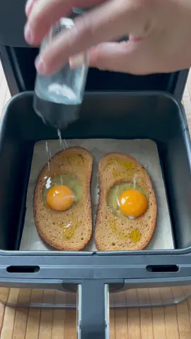 Bevor jemand fragt, JA es geht auch in der Pfanne. Guten euch 🤤 … #airfryerrecipes #airfryer #airfryertiktok #breakfastideas #rezepte #foodtiktok #frühstück 