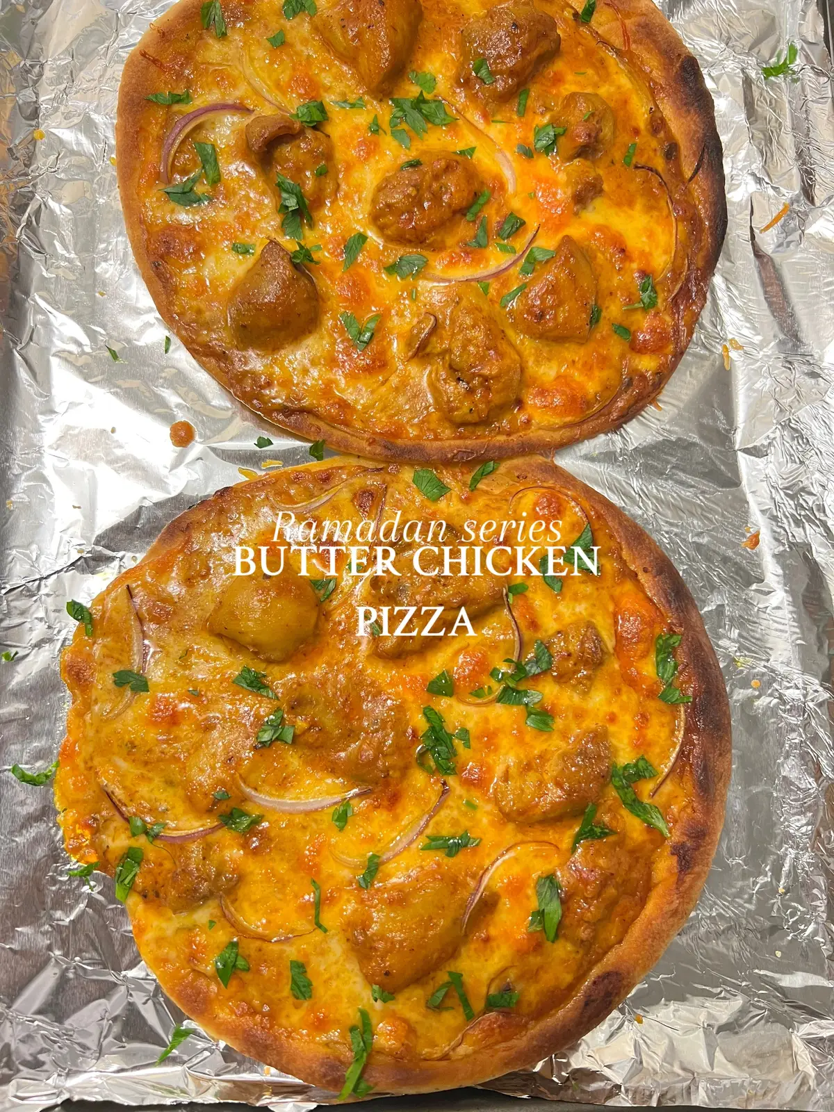 30 Days of Ramadan recipes Day 27: Butter Chicken pizza This meal is in my top 5 favorites that I’ve made for iftar this month. You have to try making this one!  #ramadanrecipes #ramadanseries   #butterchicken #butterchickenwithnaan #butterchickenpizza #easymeals #naanpizza 