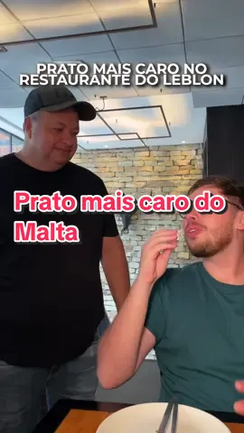 Pedindo o prato mais caro de um restaurante no Bairro mais caro do Brasil, o Leblon. Você achou que a costela para 3 pessoas valeu a pena?  📍 Malta- Av. Gen. San Martin, 359 - Leblon, Rio de Janeiro - RJ  #pratomaiscaro #iniciodemes #ondecomernorio #leblon #churrasco #costela 