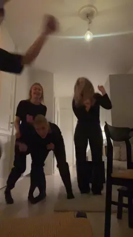 #friends #dance #challenge 