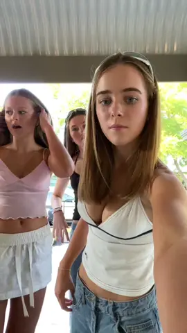 ✌️