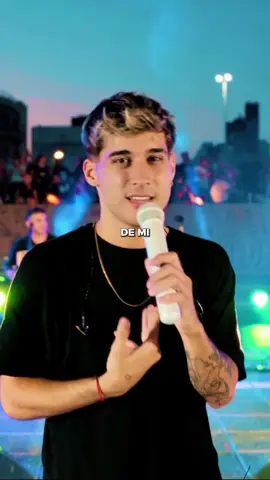 Luna 🌙 @DesaKTa2 @Joaco Martin #cuarteto #desakta2🎶🎵 #dsk2 
