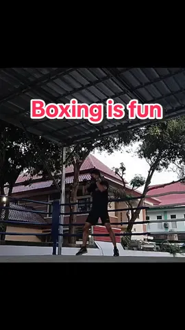 Shadow boxing Jumat sore #boxing #boxingfans #shadowboxing  #serunyaboxing #byoncombatshowbiz 