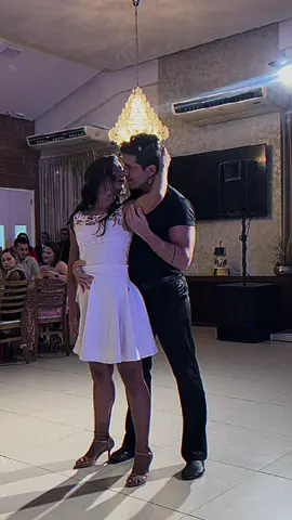Diego Borges e Vitoria Fernanda ❤️ Siga diegoborgesdie no ig e saiba quando o espetáculo Uma Noite em Ritmo Quente estará em sua cidade‼️❤️ #patrickswayze  #dirtydancing80s  #ritmoquente  #dirtydancingchallenge  #dirtydancing  #ihadthetimeofmylife 