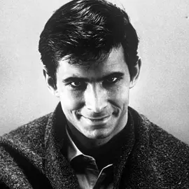 stare. #psycho #patrickbateman #dexter #theshining #scary #stare #literallyme #sigma #fyp #foryou #viral #foryoupage