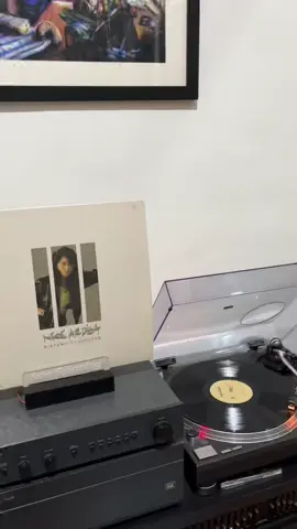 #nikeardilla #vinyl #nowspinning 