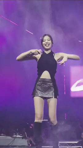 Ya bari bu tutsun berra icin tutsun bari ya lutfen JENNİE FANCAM||JENNİE DANCE FANCAM||#JENNİE #jenniefanc4m #blimy_chocolate #bwkpp #rose_milkshake #kesfet #fypシ゚viral @TikTok @TikTok Türkiye 