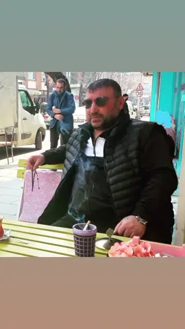 Karadeniz gibi olacaksın bu hayatta, merhametinden faydalanmaya kimse cesaret edemeyecek, bilecekler ki ! merhameti çok olanın öfkesi de ağır olur. 