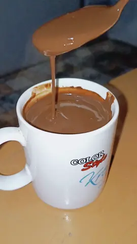 minum coklat panas☕🍫#hotchocolate #chocolate #drink #aesthetic #cinematic #rain #night #asmr #asmrsounds #fyp #fypシ 