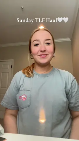 Packages from @TLF Apparel make the best sundays!! Go check out the cute new styles they just dropped!!!#tlfapparel #tlfwomen #gym #haul #Fitness 