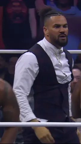 #AnthonyOgogo has returned! #aew #aewcollision #allelitewrestling #prowrestling #chrisjericho #HOOK #shanetaylor #leemoriarty 