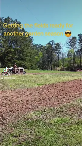 #goodolddogsandgod  #gardening 