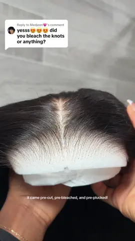 Replying to @Medjeen💗  @OQHAIR  #hairtok #wiginstall #wigtok #gluelesswig #gluelesswigs #blackgirlhairtok #blackgirlhair  