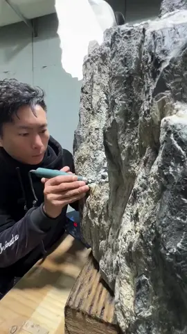 #Repost @timbertintsstudio ・・・ Turned a Rock into a Beautiful Temple Masterpiece, Respect for this Talent 💯💯👍🏻 #stoneart #stonecarving #carvings #carving #craft #stonework #timbertintsstudio 