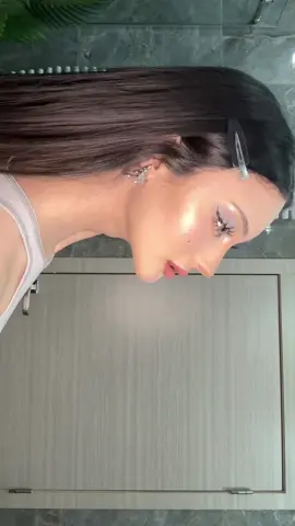 Replying to @lorenamorenaaaa  longer versions for people who wanna hear my playlist while getting readyyy HAHHA #makeup #grwm #makeuptutorial 