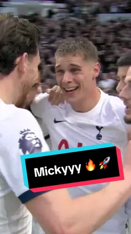 What a goal that is from Micky van de Ven 🚀 #Tottenham #Spurs #PremierLeague #Goals #MickyvandeVen 
