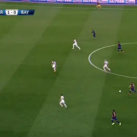 هدف ميسي بمرمى بايرن ميونيخ 2015🤬❤️‍🔥#fypシ #foryou #lionelmessi #ميسي_برشلونة #football #football 