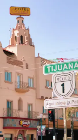 Aquí inicia la patria  #Tijuana#tijuana#bajacalifornia#urban#urbani #urbanexploring #urbancity #centrourbano #ciudad#mexico #mexicotiktok #tijuanaaaa #tijuana664 #tijuanabc #tijuanabajacalifornia #bajacalifornia 