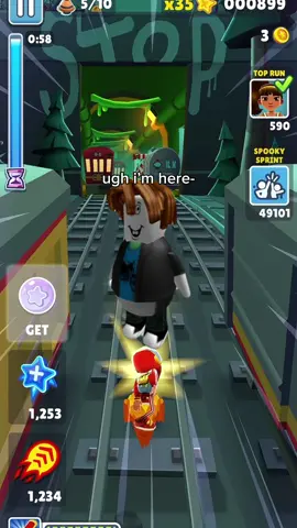 the emo boy just roasted the obsessed bacon a lot… 😥 #fyp #viral #goviral #fypviral #blowup #newstory #gigabacon #bacon #emo #roblox #stories #robloxstories #funny 