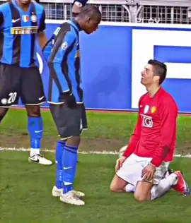 Never make Ronaldo angry 😡🔥#ronaldo #cr7 #goat #manchesterunited #intermilan #viral #football #kennytd7idol #fyp 