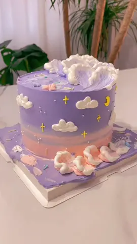Sea wave cake #cakedecorating #fyp #cakemaking #seacake#creamdecorating #cutecake 