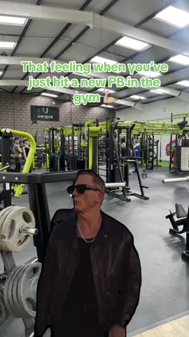 If you know you know! 😏💪🏼 #danielcraig #danielcraigdance #danielcraigmeme #gymmotivation #GymTok #durhamgym #gymindurham #northeastgym #uniquegym #uniquehealthclubs 
