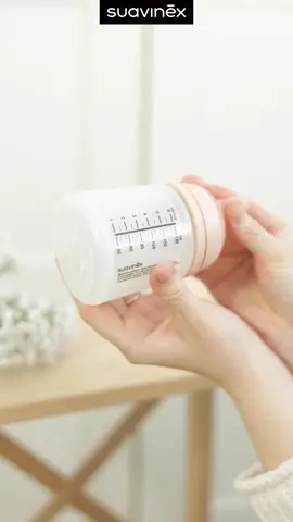 Îți suntem alături de la ZERO 👪 Te întrebi dacă este posibil să combini alăptarea cu hrănirea cu biberonul? Descoperă biberonul nostru ZERO.ZERO! 😀 Ce îl face special: 👉🏻 Sistem care elimină bulele de aer ce ar putea cauza colici 👉🏻 Tetina imită forma și textura sânului mamei. 👉🏻 Laptele curge doar când bebeluşul suge activ 👉🏻 Conceput pentru a nu perturba reflexul de supt Linkul către produsele din gama ZERO ZERO îl găsiți în BIO-ul nostru 😀 #suavinex #suavinex_romania #zerozero #alăptare #mamacarealapteaza #mamasicopilul #laptepentruinceput #pachetuldebunvenit #pachetuldeinceput2024 #kp #mm