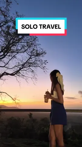Never ending sunset 🧡💙 #solotravel #travel #jayzelle #mindanao #utopia #camiguin #adventure #sunset #sunsetlover #fyp #WomenOfTikTok 