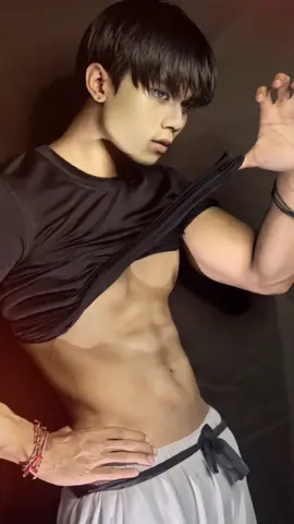 Membalas @TESY_DAC  cosplay your HUSBU🥵, kasih nilai dong 1-10✨ #cosplay #tojifushiguro #toji #jujutsukaisen #cosplayer 