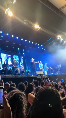 #hojeeusonheicomvoce #grupomenosémais #saudade #tantaslembrançasnoar #mefazemchorar #amor #festa #melhorshow 