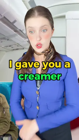 Ordering coffee on the plane ☕️ #englishteacher #english #englishtips #learnenglish 