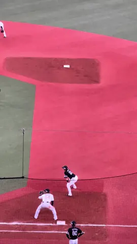 周東さん速すぎな件。 #周東佑京 #周東 #ソフトバンク #ソフトバンクホークス #オリックス #プロ野球 #速い 