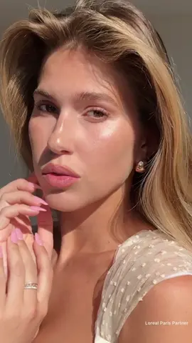 #LOrealParisPartner @loréal paris usa Obsessed with this pearl skin combo! Using #LorealParisCosmetics  #TrueMatchTintedSerum #TrueMatchPearlSkin #LumiGlotion #LOrealParisCosmetics #LOrealParisPartner