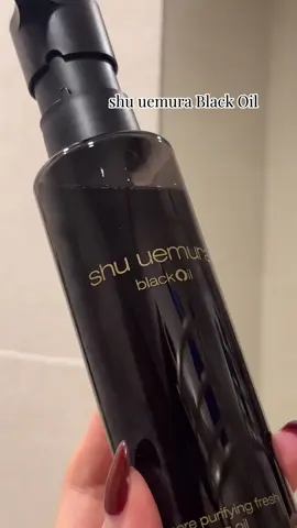 reminder: tẩy trang thật sạch trước kho đi ngủ nha #fypシ #skincare #taytrang #beauty #blackoil #shuuemuravn 