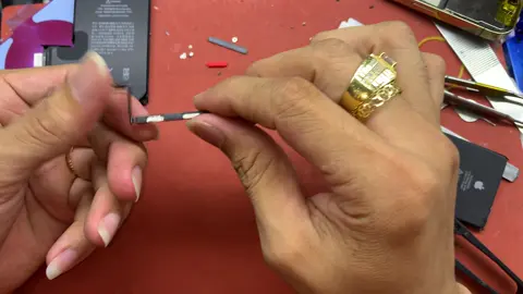 thay phôi pin 12 pro max đơn giản và hiệu quả cao #bangepkinhsmartphone #bangepkinh #ngankhanh244 #xuhuong #capcut 