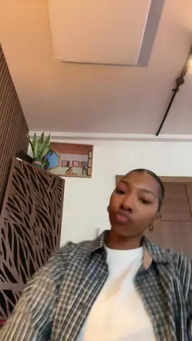 Quick lil hell n back cover 🥹 #hellnbackbakar#bakar#summerwalker#singing#cover#VoiceEffects 