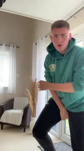 Bit late to the game but… dc: @Robyn Rae @Lamaar Manning #dance #dancer #dualipa #trainingseason #fypシ #fypシ゚viral 