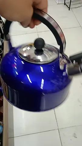 Zap da loja (81)997934669. Chaleira aço inox com apito tá de 27 reais atacado é 22 reais. #chaleira #cha #cafe #vendedoramomou #recife #cozinha #lojachaubolsa #vendas #atacadoevarejo #diadasmães #ceara #olinda #petrolina #jaboataocentro  #riograndedonorte #caruaru 