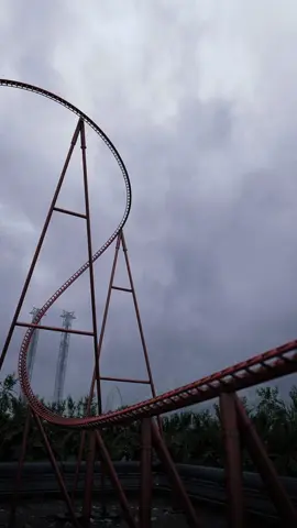 Lightning Thrill: Rollercoaster 🎢⚡️ #vfx 