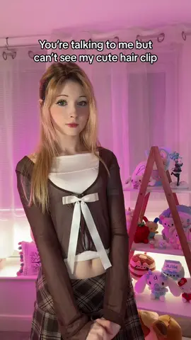 What is the point of cute hair clips if no one can see it 😭 #fyp #coquettecore #cutecore 