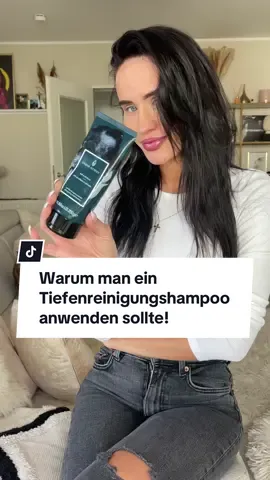 Verwendet ihr ein Tiefenreinigungsshampoo? Wenn ja woe oft? 🤔 Insta:margusha____ #haare #haarewaschen #haartipps #haartutorial #hairstyle #friseurin #bielefeld #viral #fyp #fy #fürdich #foryou 