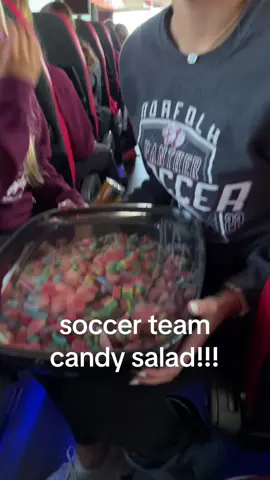 safe to say our team runs on air head extreme bites😝😂 #candysalad #fyp 