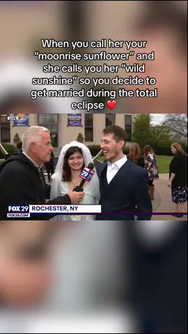 “The moon and the sun uniting in the sky and on earth seemed perfect” 🥹 Congratulations to the happy couple!! #eclipse #totaleclipse #totaleclipseoftheheart #marriage #wedding #eclipsewedding #fox29philly #fox29news @mikejerrick 