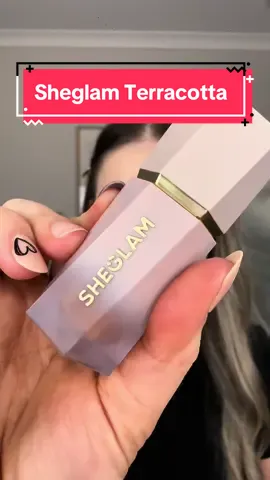This formula is 10/10 and this shade is perfect for my light skintone ✨ @SHEGLAM Terracotta Sun Sculpt Liquid Contour #shein #sheglam #terracottabronzer #sheinliquidbronzer #sheglamliquidcontour #sheinsunsculpt #affordablemakeup #liquidbronzer 