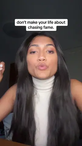 ive actively noticed people that ive met in this industry who will do anything to chase being famous be totally miserable. have hobbies and do things that make you happy 🫶🏽 #bigsisteradvice #influencer #fame 